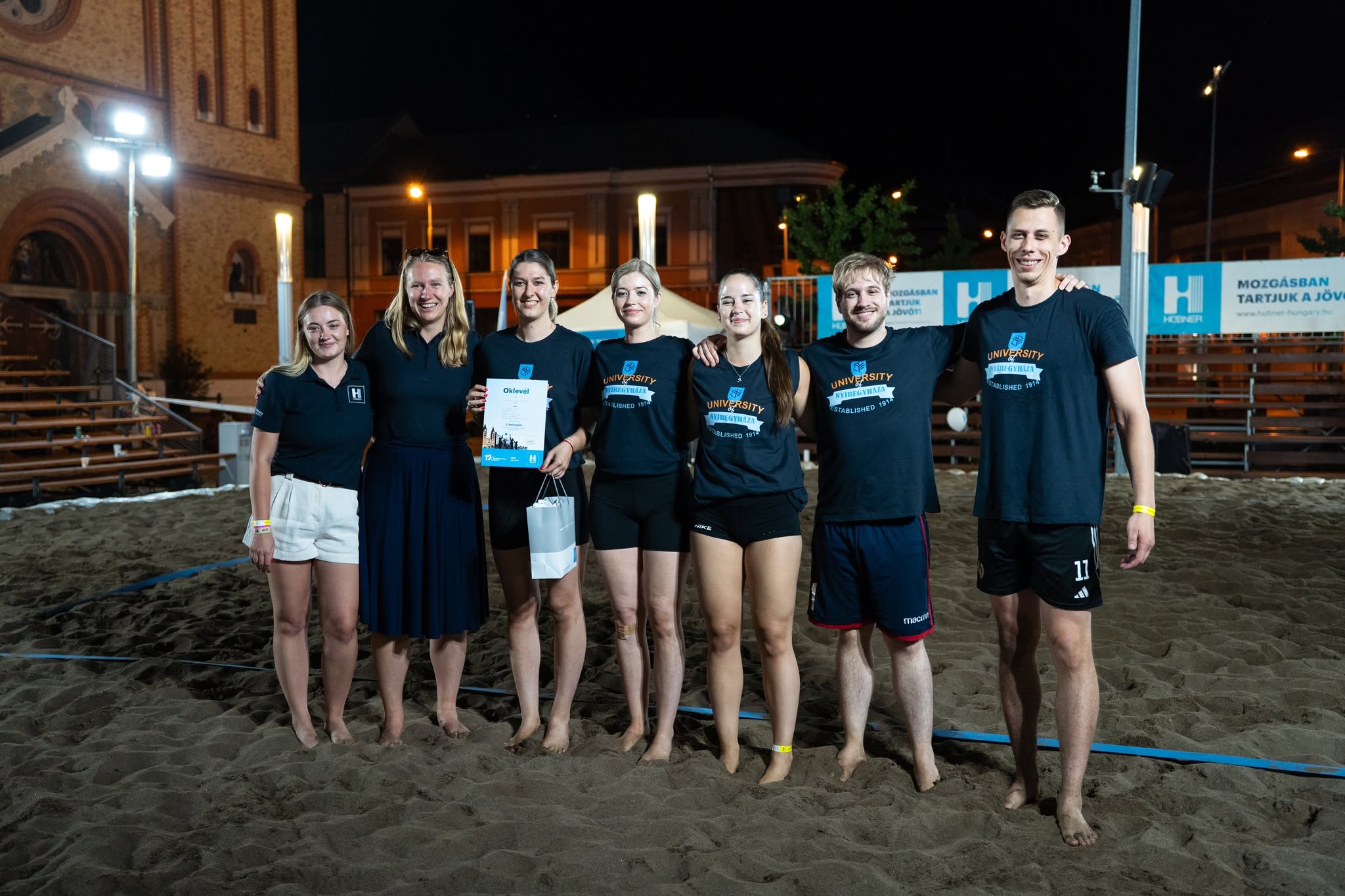 https://www.facebook.com/beachvolleyballinthecity