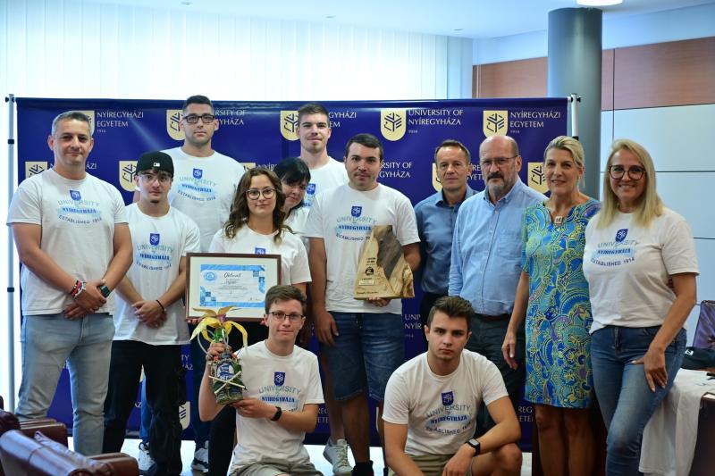 Csoportkép (fotó: Szarka Lajos)