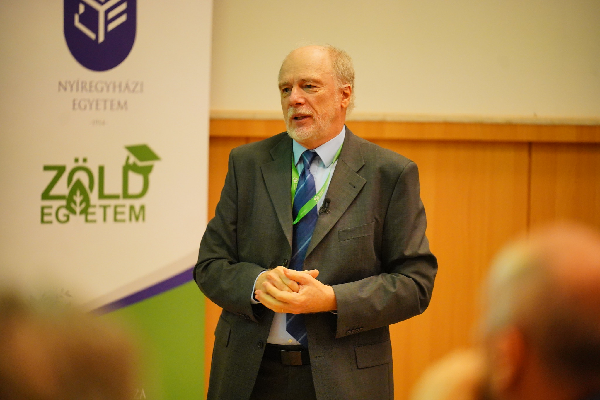 Prof. Dr. Szép Tibor, ornitológus, egyetemi tanár, az MTA doktora (NyE)